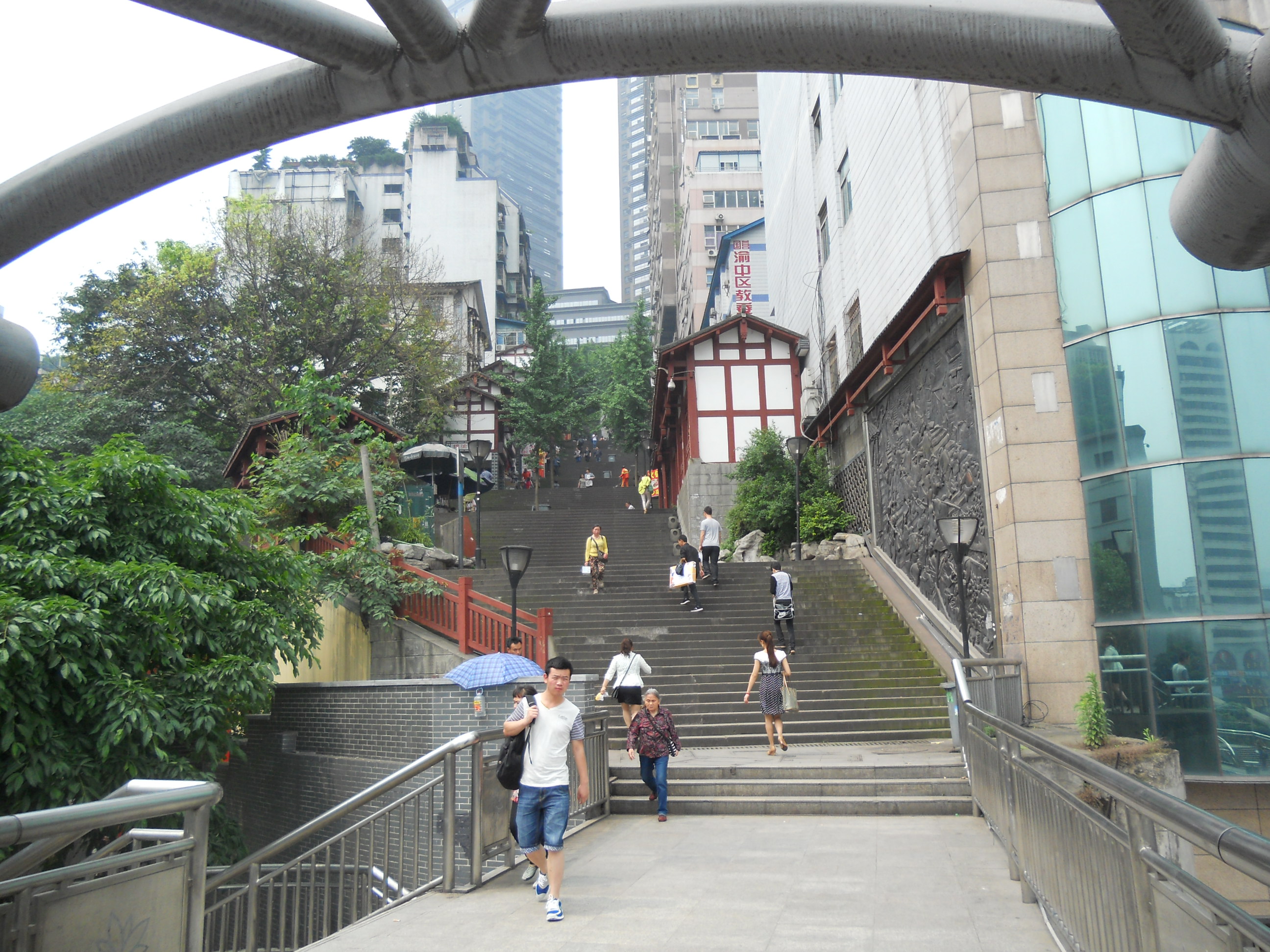 山城美景山城啤酒_日轮山城_山城公主