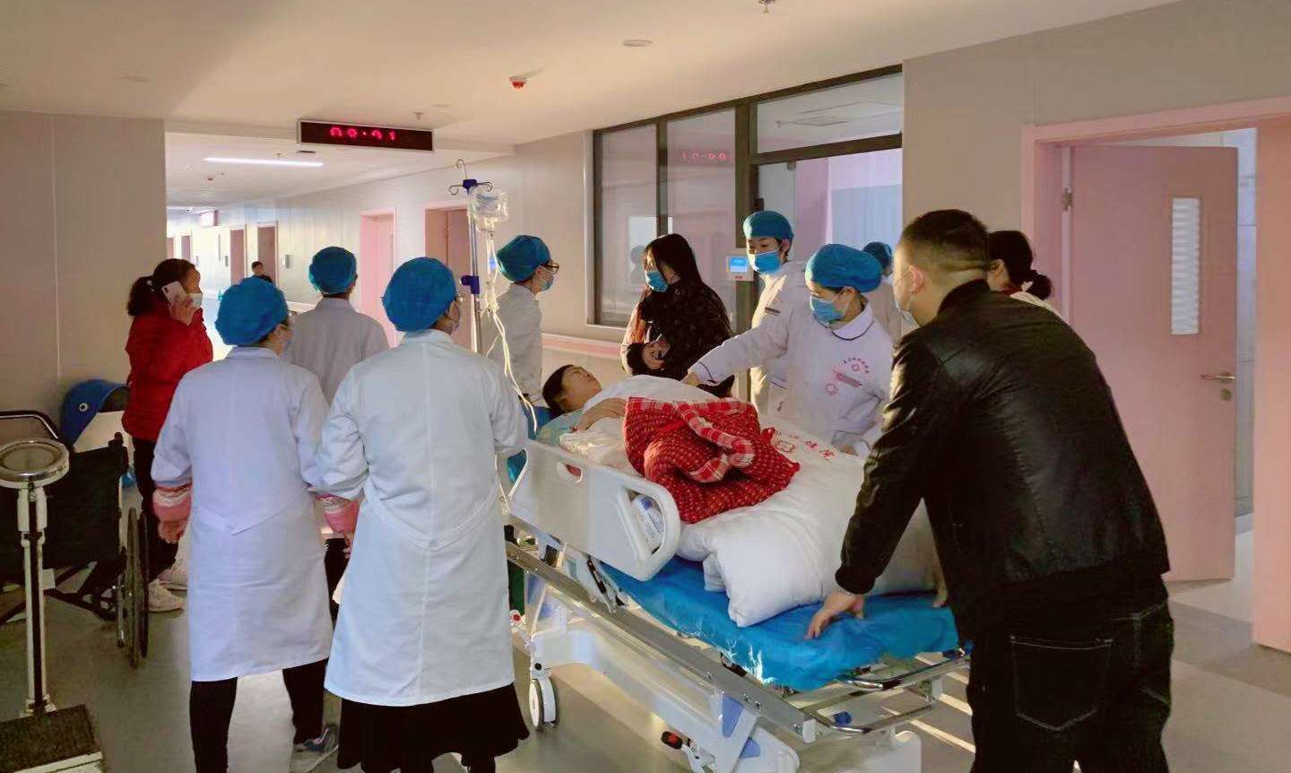 手术室限制区包括_手术室非限制区_手术室限制区半限制区非限制区