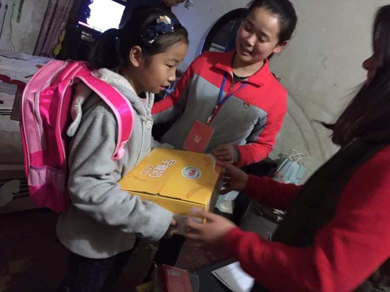 辅导团体心理游戏心得体会_团体心理辅导小游戏_团体心理辅导游戏