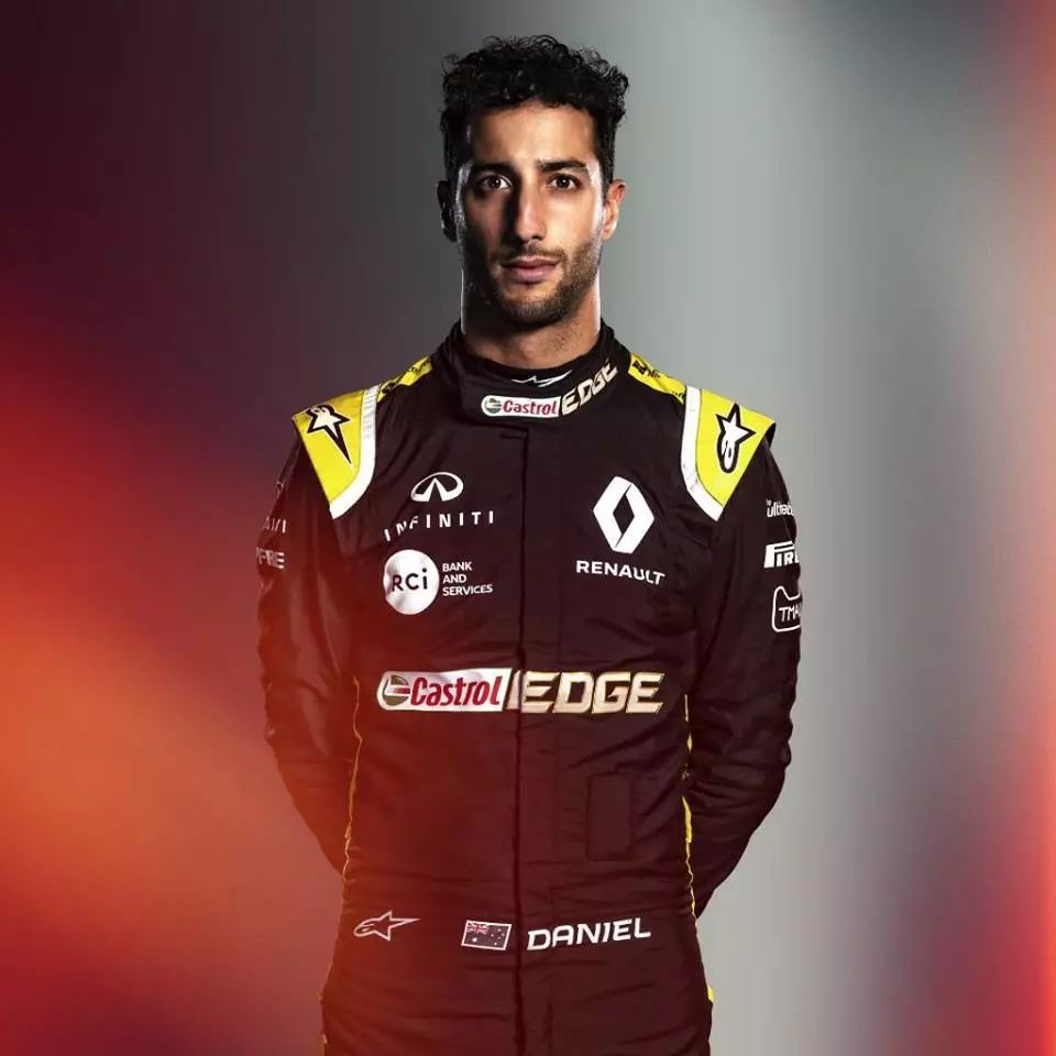 f12012个站排名_排名站位_排名站队