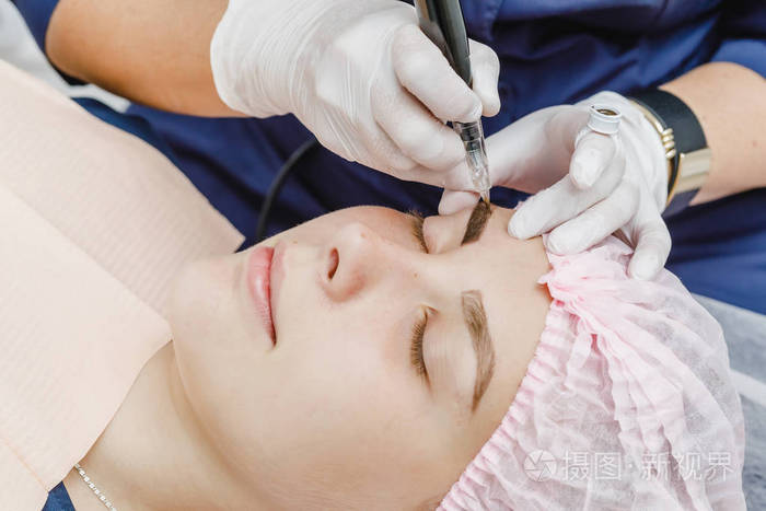 网页游戏女角色壁纸_女生网页游戏_网页游戏名字女生