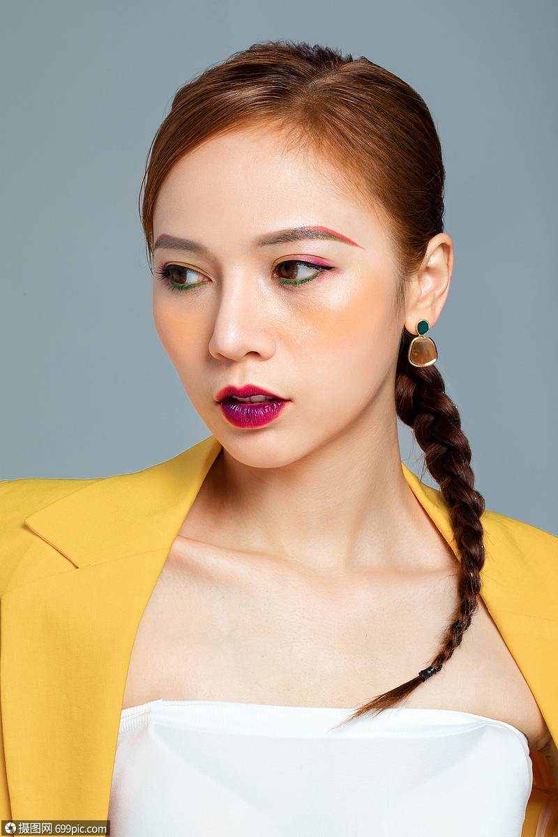 女生网页游戏_网页游戏女角色壁纸_网页游戏名字女生