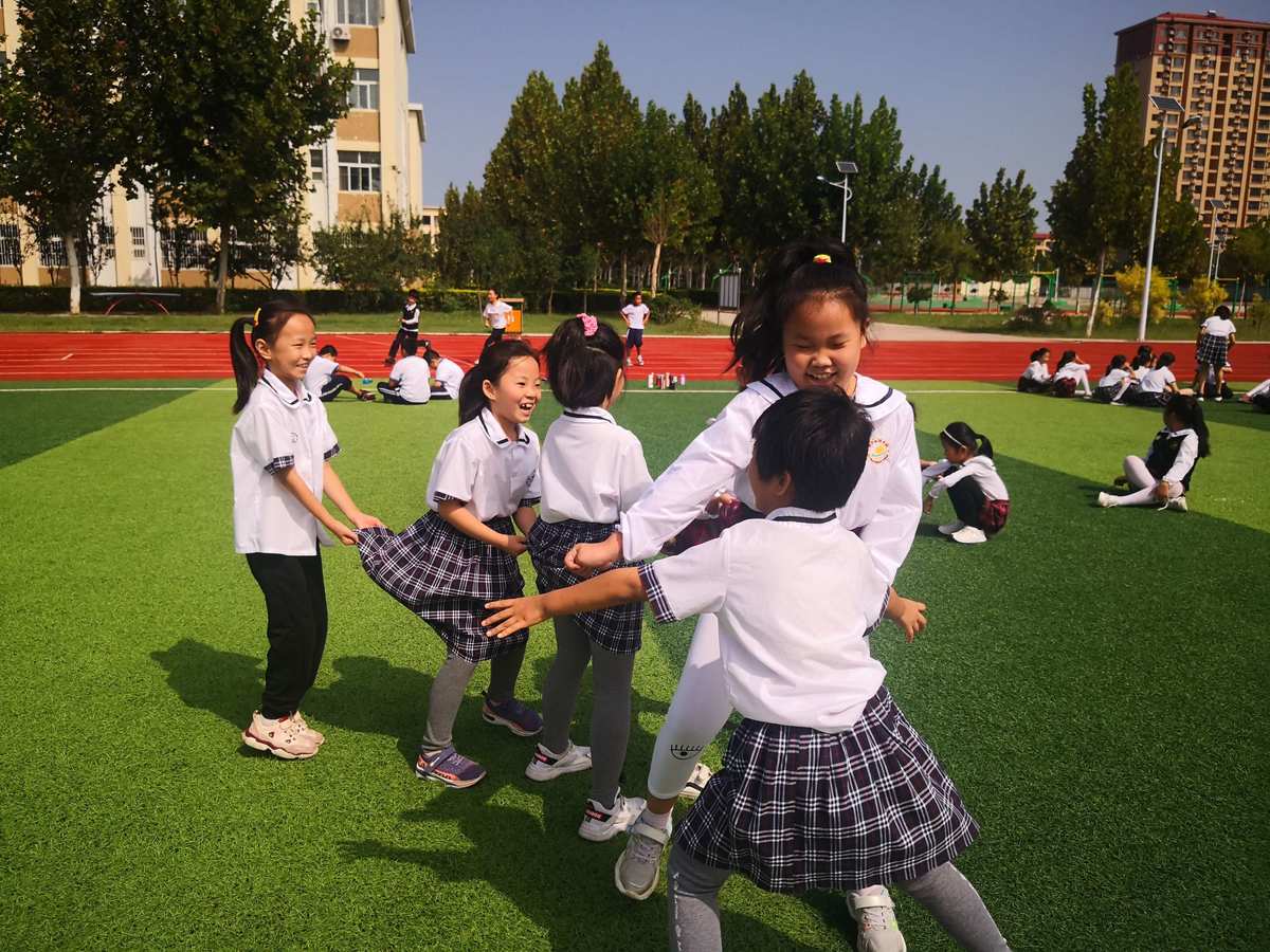 中学生关爱的课间游戏_中学生课间游戏_小学生课间文明游戏