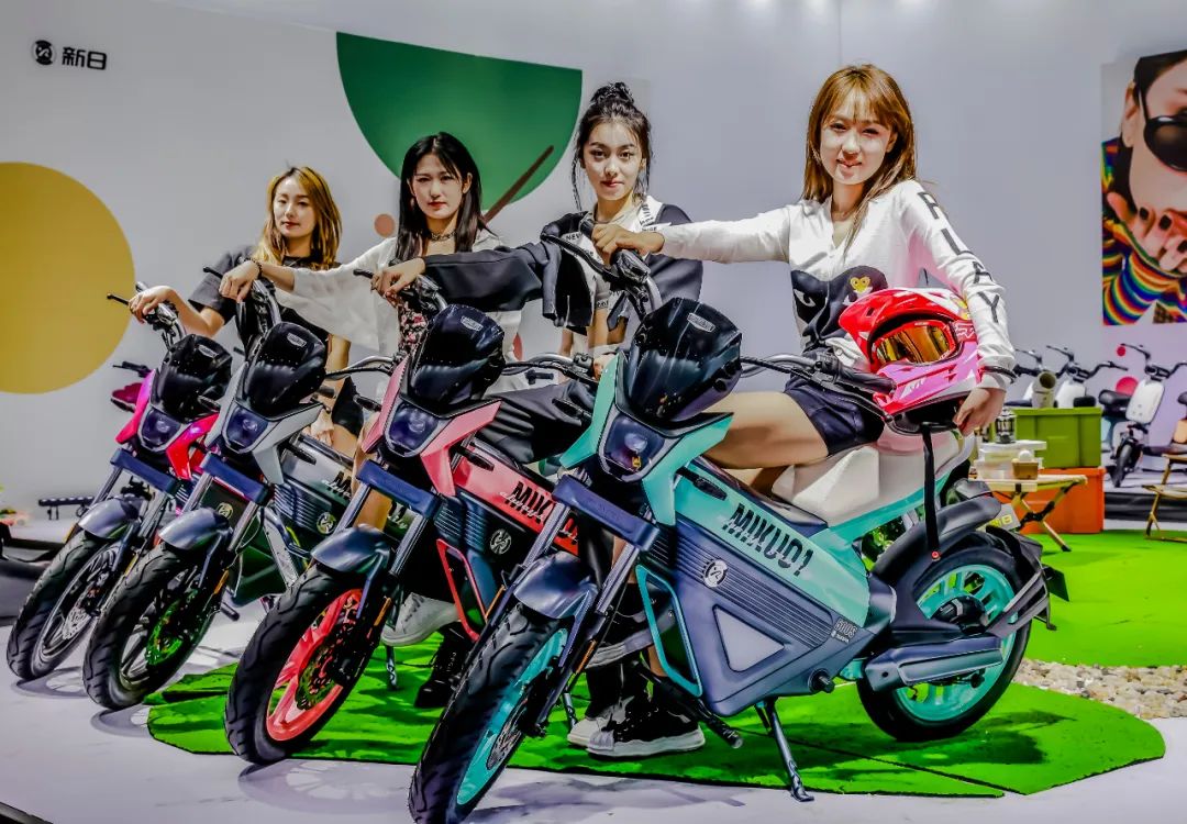 乐驰1.0新车多少钱_乐驰1.0_乐驰1.0是三缸还是四缸