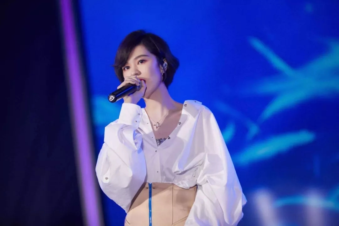 嫂子要出墙最后结局_血仍未冷的最后结局分别的歌曲_或许要错过你才是最后结局什么歌曲