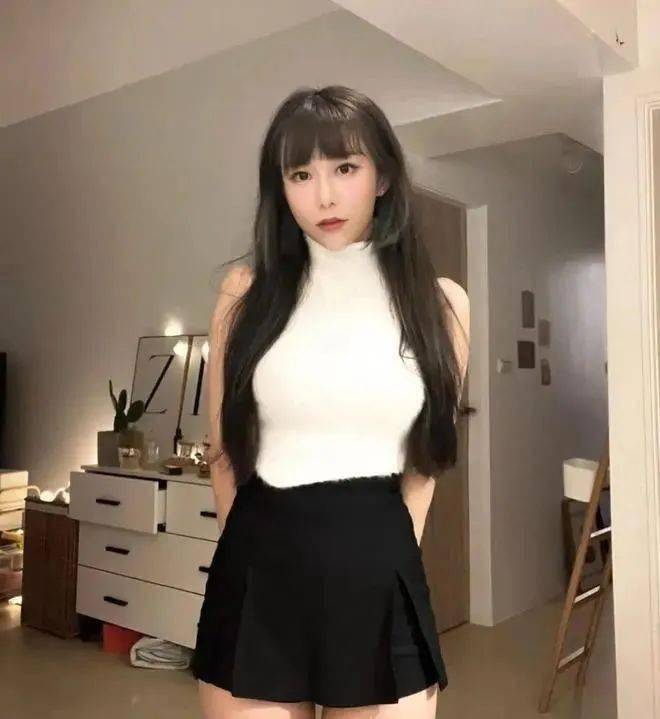 性感美女AV：魅力无限，吸睛无数