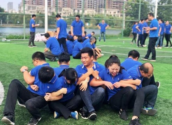 大家玩_玩具熊的终极自定义_玩具总动员