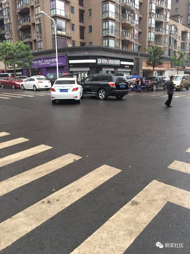 好玩的车祸模拟器游戏_车祸模拟器游戏_车祸模拟器游戏合集