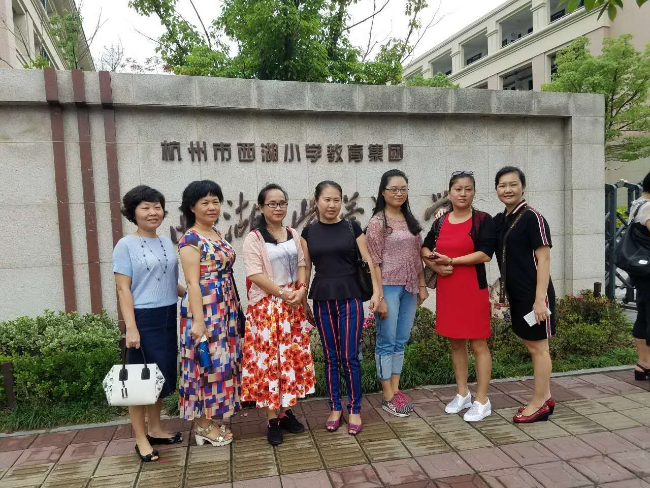 玉浦团之阴阳性教_教伴娘团怎么玩新郎_妃神会教团