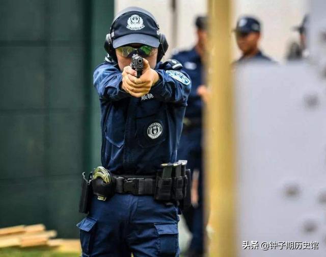 绝地营救电影有哪些_绝地营救 手机游戏_营救绝地手机游戏怎么玩
