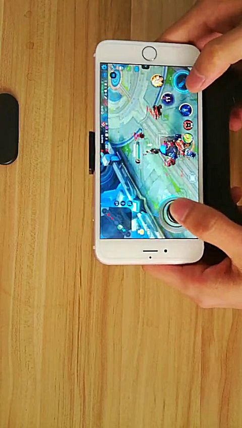 那些手机游戏支持手柄_手柄支持手机游戏吗_手柄手机游戏app