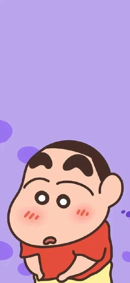 蜡笔小新玩爸爸手机游戏_蜡笔小新和爸爸捉迷藏_小新蜡笔爸爸玩手机游戏视频