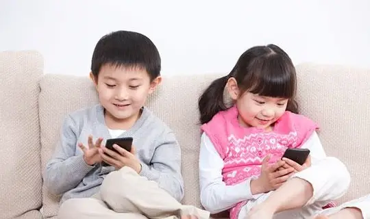 溜娃神器性价比高_溜娃神器值得入手吗_溜娃手机游戏