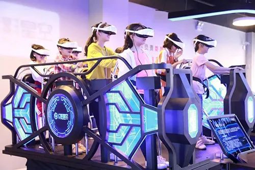 vr绿洲游戏_绿洲vr手游版下载_绿州vr游戏手机