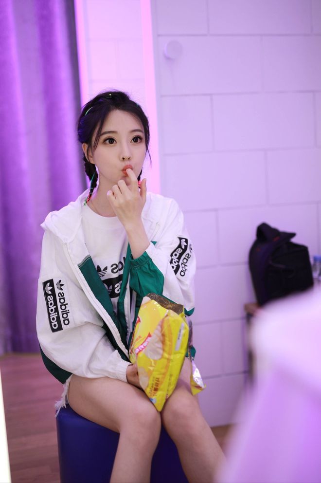 浅仓杏美_浅仓杏美_浅仓杏美