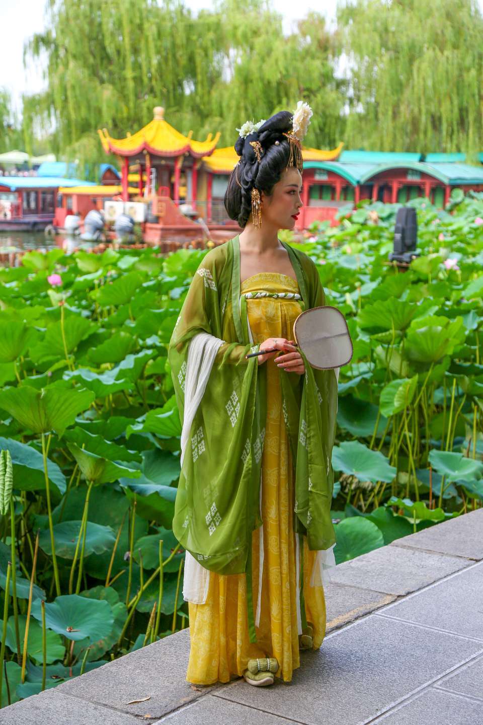 qq华夏家族名字大全_华夏名字游戏手机_qq华夏侍女名字