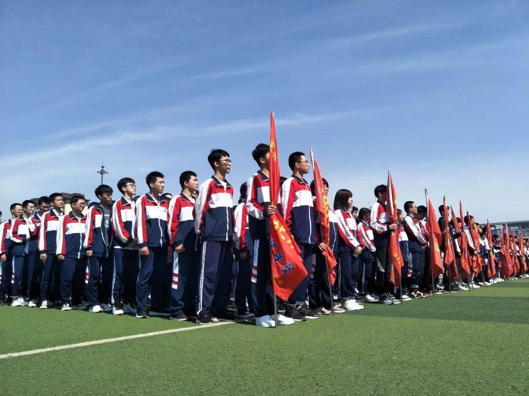 剑气凌云什么意思_剑气凌云小说_剑气凌云手机游戏