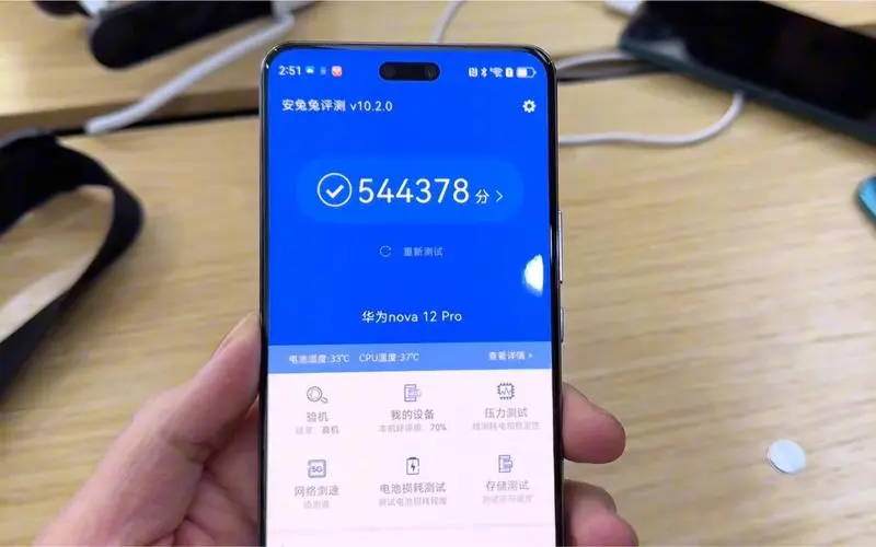 龙芯能玩什么游戏_龙芯芯片手机_龙芯游戏手机