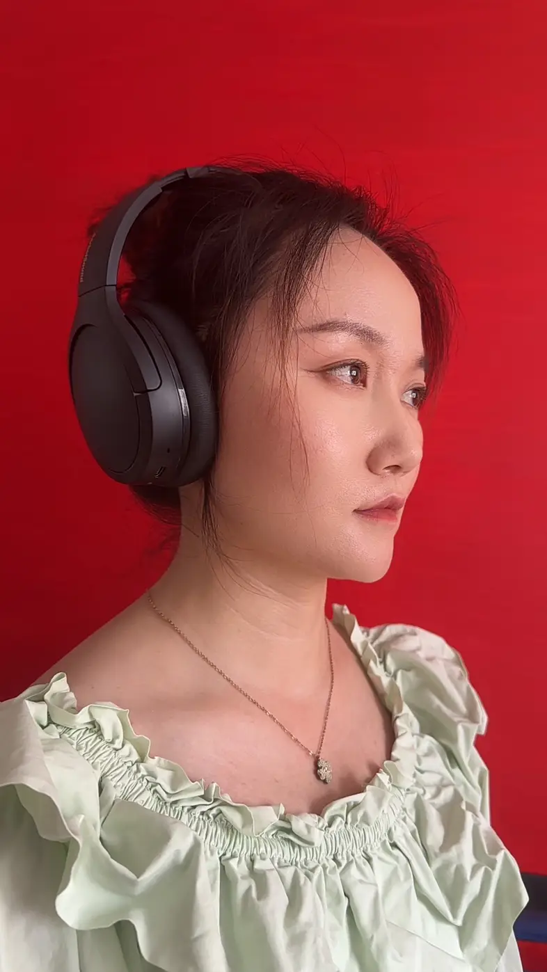 音乐耳机和游戏耳机的区别_明基ew2440l连接手机_明基手机游戏耳机